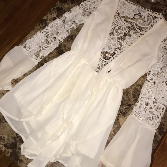 Romper - Picture 2 of 8